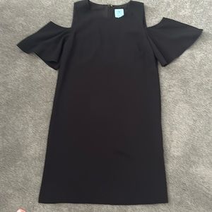 CeCe LBD Dress cold shoulder Size 6